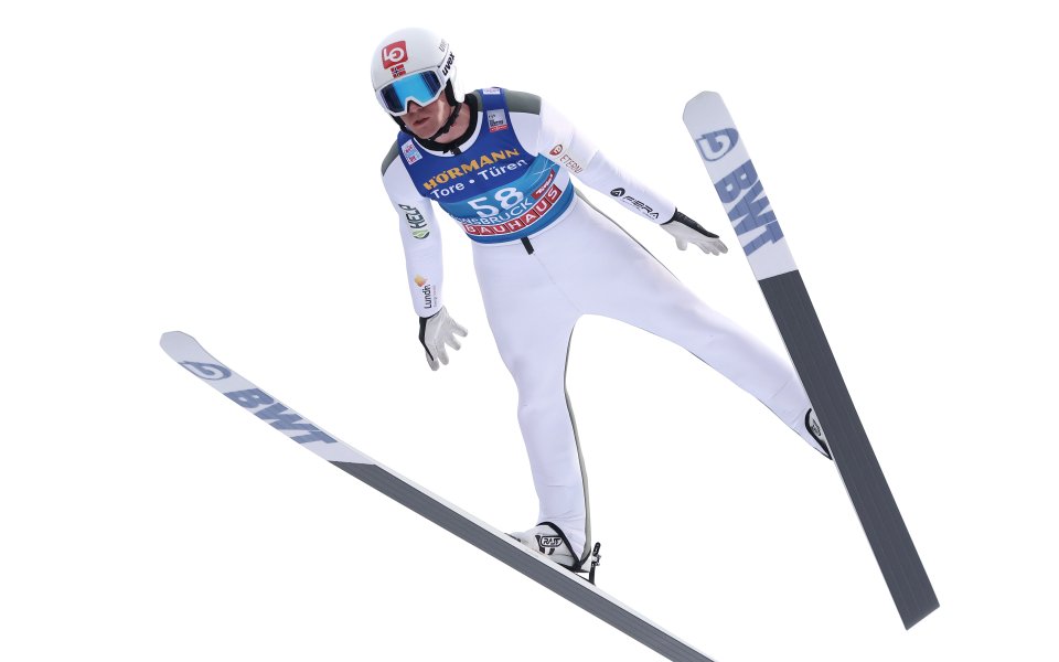 Норвежките състезатели по ски-скок Даниел-Андре Танде и Йохан Андре Форфанг