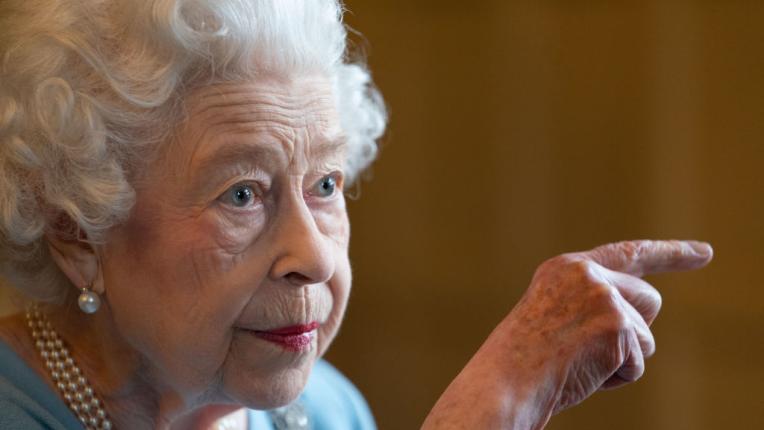 Кралица Елизабет отбелязва 70 години на трона