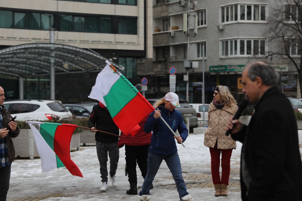Протест и автошествие срещу зелените сертификати