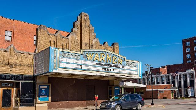 Австралийската филмова компания съди Warner Bros