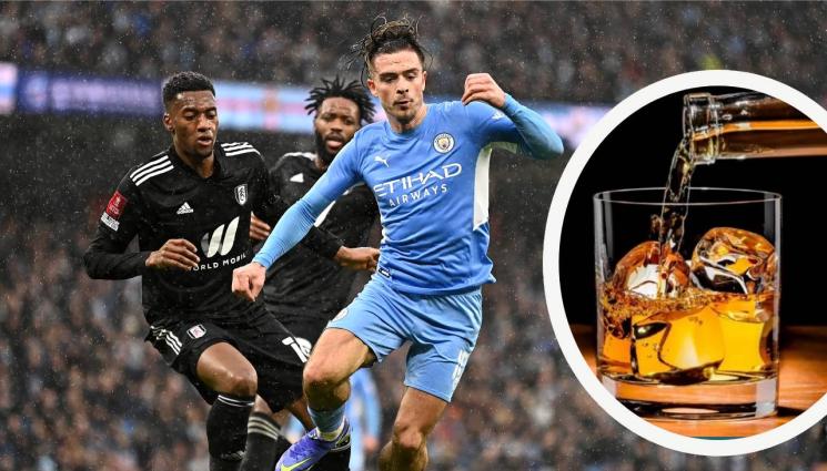 Джак Грийлищ - Нова изцепка на звезда на Сити излезе наяве. Джак Грийлиш пак е прекалил с алкохола, двама го крепят да остане на краката си (ВИДЕО)