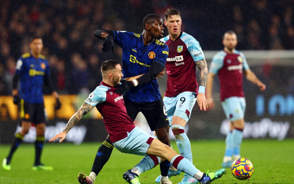 Отборите на Бърнли и Манчестър Юнайтед играят при в двубой
