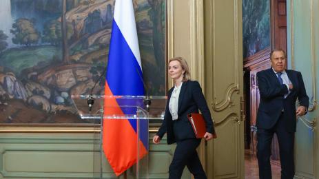 лиз тръс сергей лавров