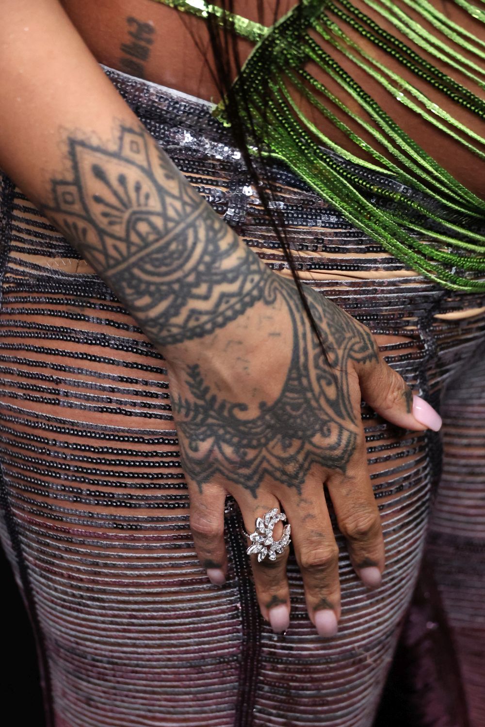 Риана е бременна