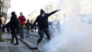 Френският конвой на свободата в протест срещу COVID рестрикциите премина