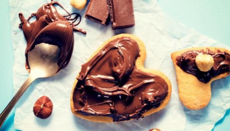 кулинар - Влюбени в шоколада от ацтеките до днес : 8 незабравими рецепти-за всеки любител по нещо