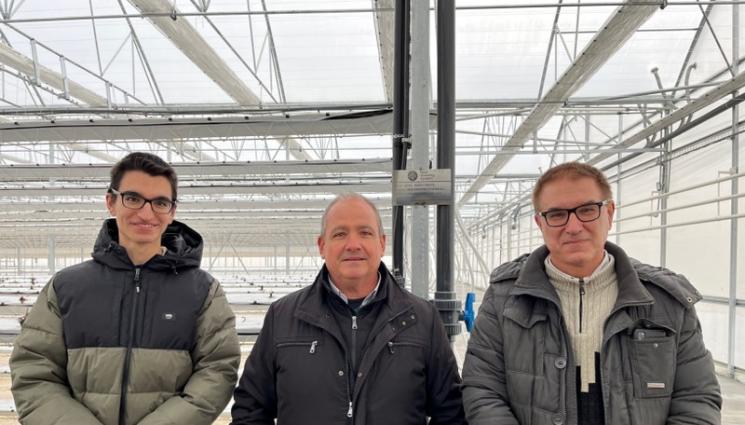 Агро - Агро Телеграф: БГ компания отглежда ягоди при – 10ºC