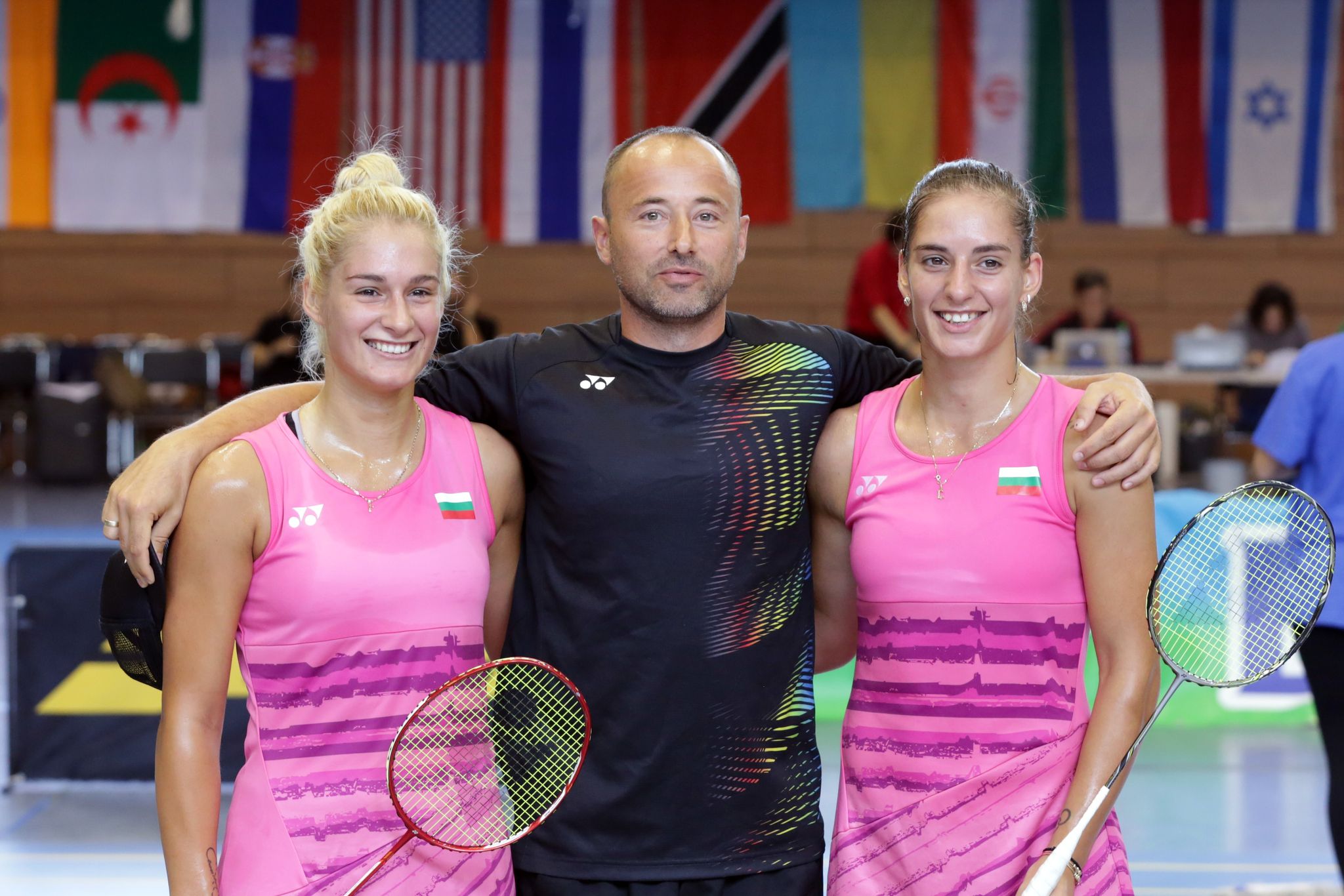 Сестри Стоеви