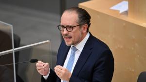 Външният министър на Австрия Александер Шаленберг разкритикува изтеглянето на дипломати