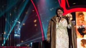 С грандиозен спектакъл и неочаквани изненади бе белязан стартът на