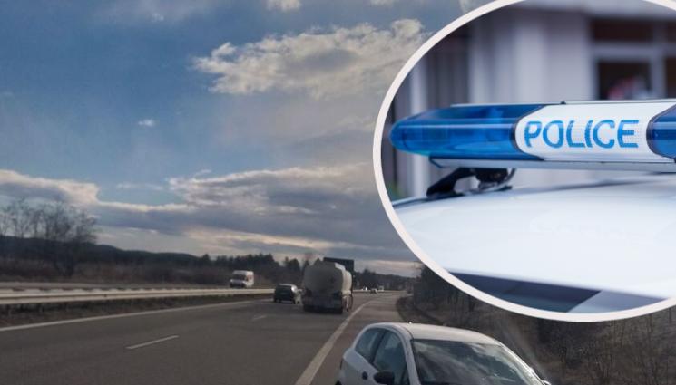 Кола в насрещното - КАМИКАДЗЕ: Джигит лети в насрещното на „Тракия“ със 120 км/ч