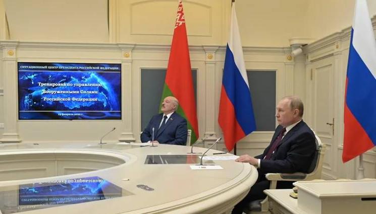 Путин - Путин изстреля ракетите! Хиперузвуковите „Кинжал“ и „Циркон“ излетяха от Русия