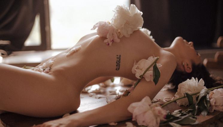 Уикенд - Оргазмите най-сладки през пролетта