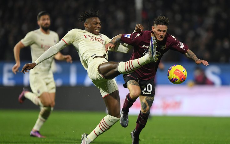 Милан се издъни срещу последния в Серия А