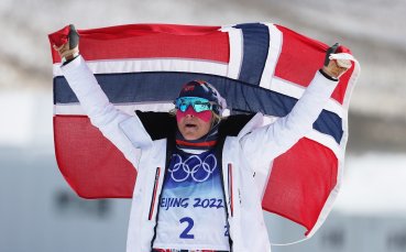 Световната шампионка Терезе Йохауг от Норвегия триумфира убедително с титлата