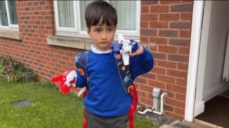 Зов за помощ Алекс