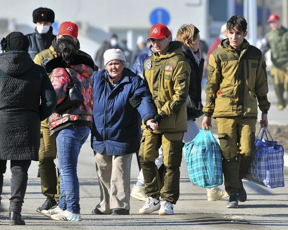 Бежанци в Донбас