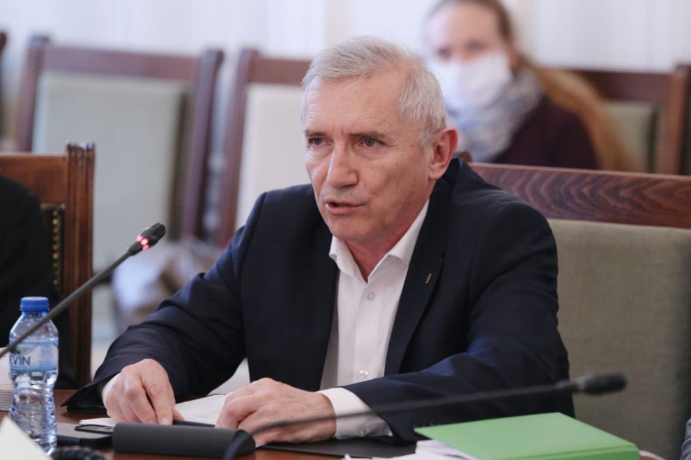 Заместник-министърът на транспорта и съобщенията Илия Илиев е освободен със