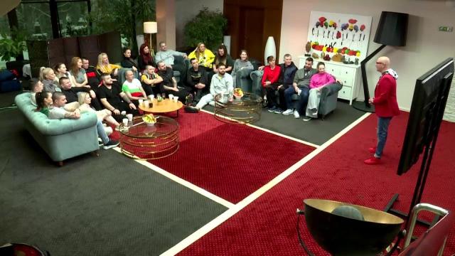 Неудобни въпроси и необичайни СПА процедури в „Един за друг“