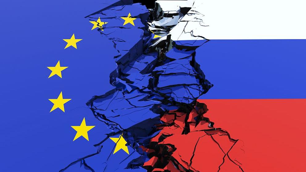 Европейският съюз реши да санкционира още руски олигарси, включително милиардера