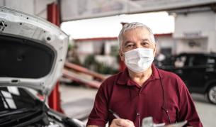 Вдигат възрастта и стажът за пенсия 