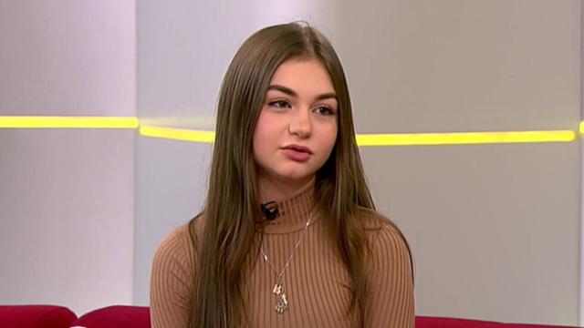 Заляха с критики Крисия в мрежата заради изпълнение в „Като две капки вода“ (ВИДЕО)