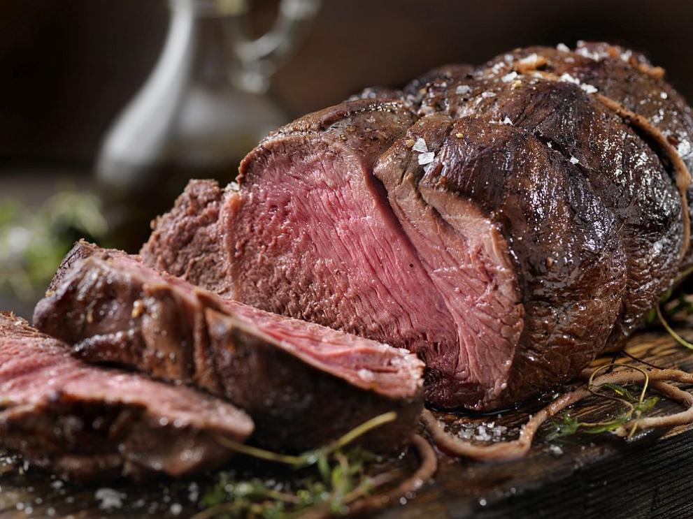 Месото съдържа протеини от животински произход, които са ценен източник