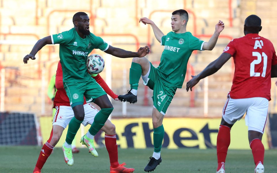 Ботев Враца се ангажира да рекламира няколко италиански бранда и