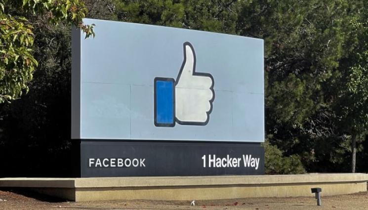 Facebook - ВОЙНАТА В УКРАЙНА: Facebook нанесе тежък удар на руските държавни медии