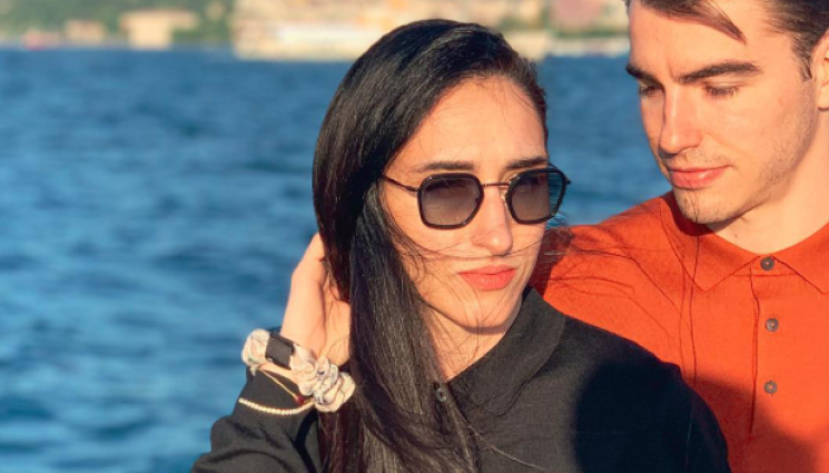 Сантра - Певицата Сантра стана майка за първи път