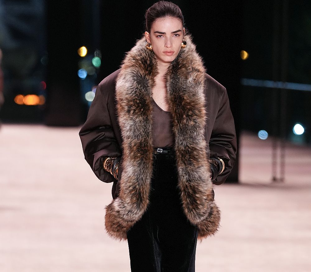 Дефиле на модна къща „Сен Лоран“