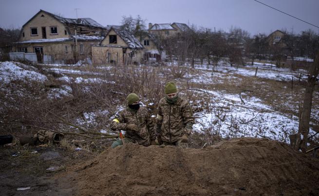 Украйна: Над 2000 цивилни са убити при руската инвазия