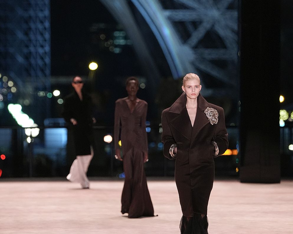 Дефиле на модна къща „Сен Лоран“