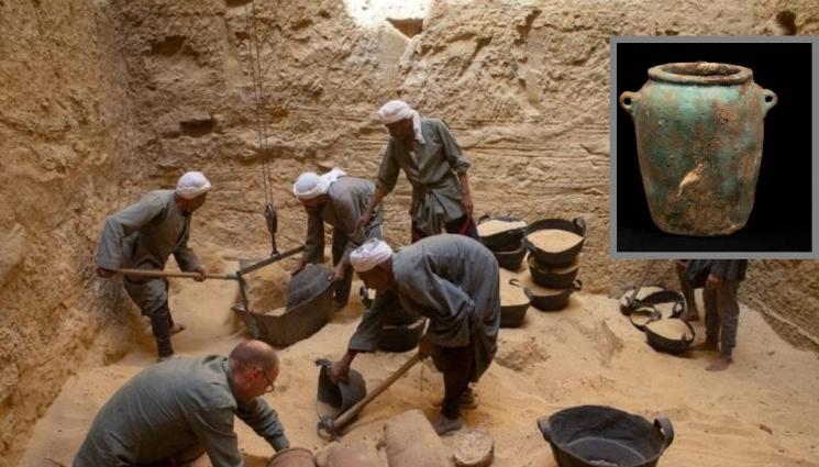 Древен Египет - 400 амфори укрити в царския некропол Абусир