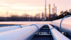 Руският газов монополист Газпром съобщи че е подписал споразумение с