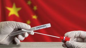 Китай регистрира 26 155 нови случая на COVID 19 за последното