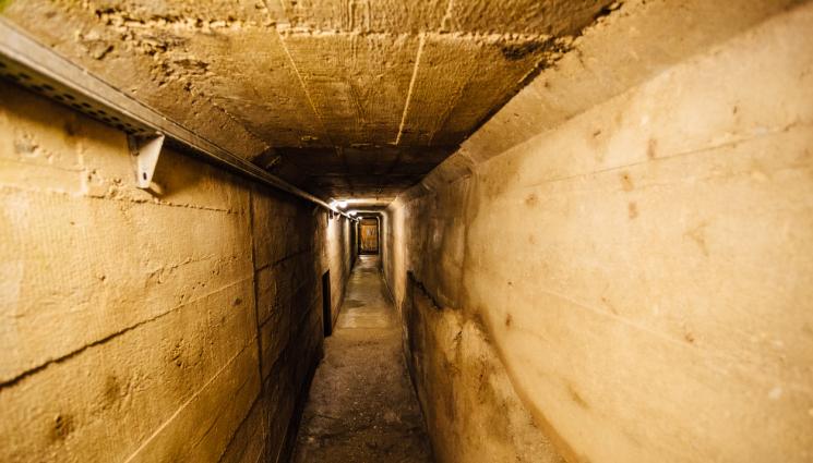 Бомбоубежища - КЪДЕ ДА СЕ СКРИЕМ ПРИ ВОЙНА: МВР пусна списък с бомбоубежищата