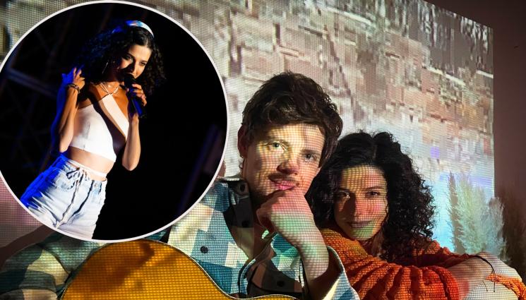 Елена - Певицата Елена Сиракова пред 