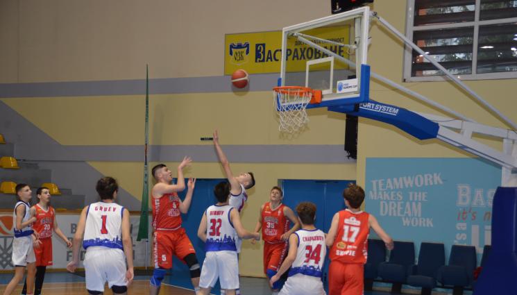 БУБА баскет - БУБА Баскет надви Вардар Скопие на старта на силния турнир 