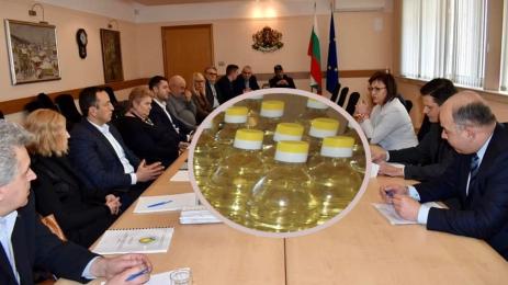 Нинова олио