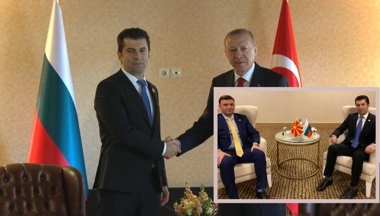 Петков ердоган - Петков на среща с Ердоган в Анталия, дискутира предложения за напредък и сътрудничество с външния министър на РСМ