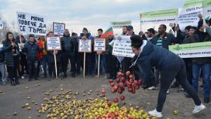 Овощари и зеленчукопроизводители организираха протест в късния следобед край ГКПП