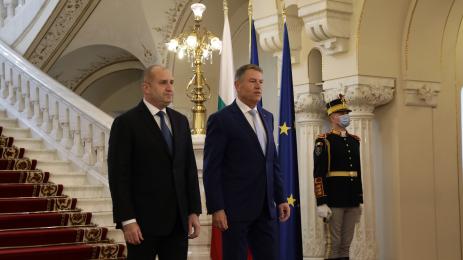 Радев и Йоханис