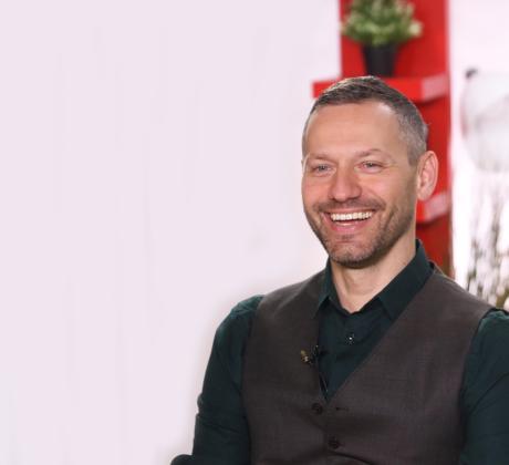 Орлин Павлов предизвика вълна от усмивки и носталгия в социалните