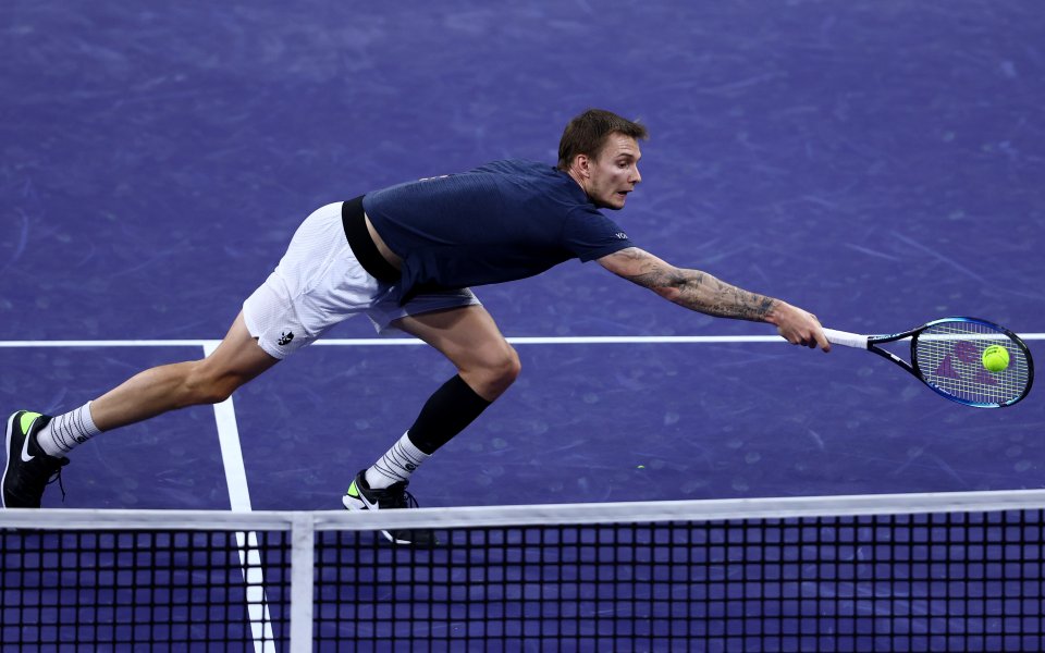 Александър Бублик определено не бе впечатлен от състоянието на корта