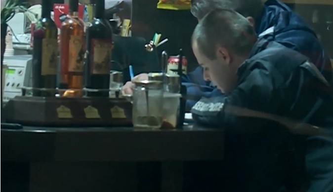 бой мигранти