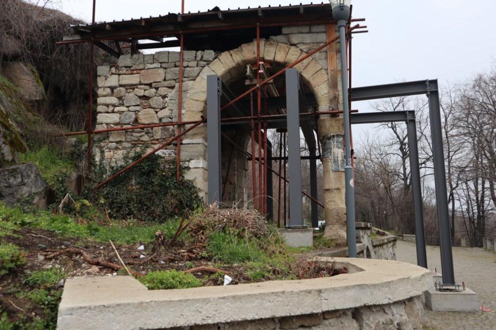 Започва реконструкцията и консервацията на Нимфеума на Бунарджика в Пловдив. Възраждането