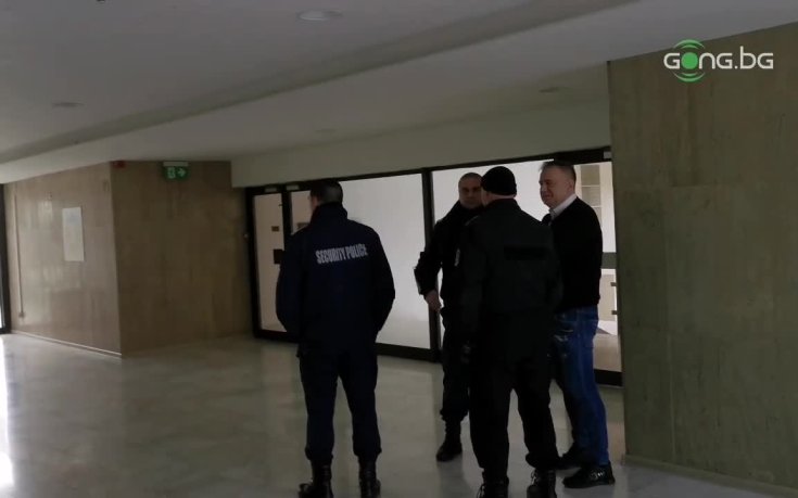 Полиция пристигна в НДК заради подаден сигнал