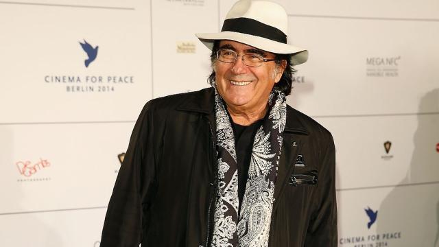 Италианският певец Ал Бано подслони трима украински бежанци