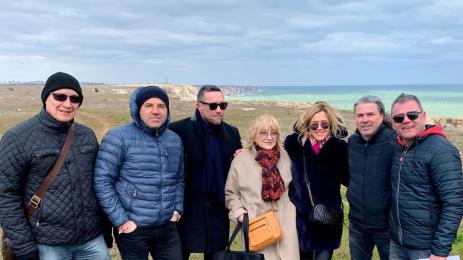 джон лоутън